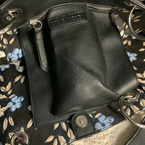 Steve Madden Large Hobo Tote - Picture 6 of 8